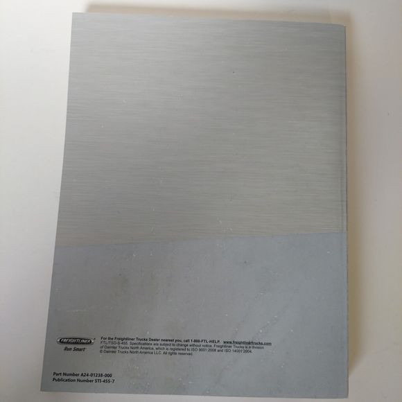 Freightliner Business Class M2 Driver's Maintenance Manual Book STI-455-7 Truck - Picture 7 of 12